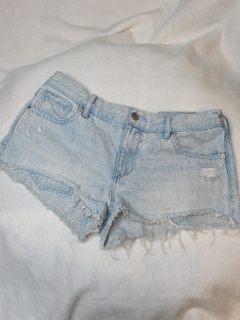 PacSun Light Wash Distressed Denim Cutoff Shorts